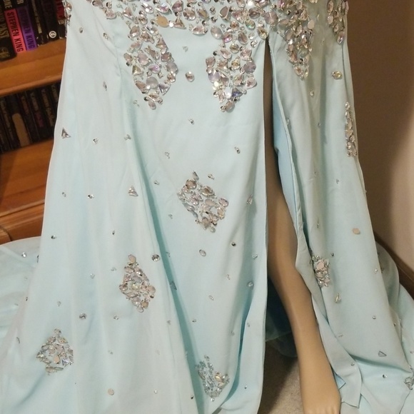 Jeweled Mermaid Mint Color Size 14 Prom Dress - Picture 3 of 8